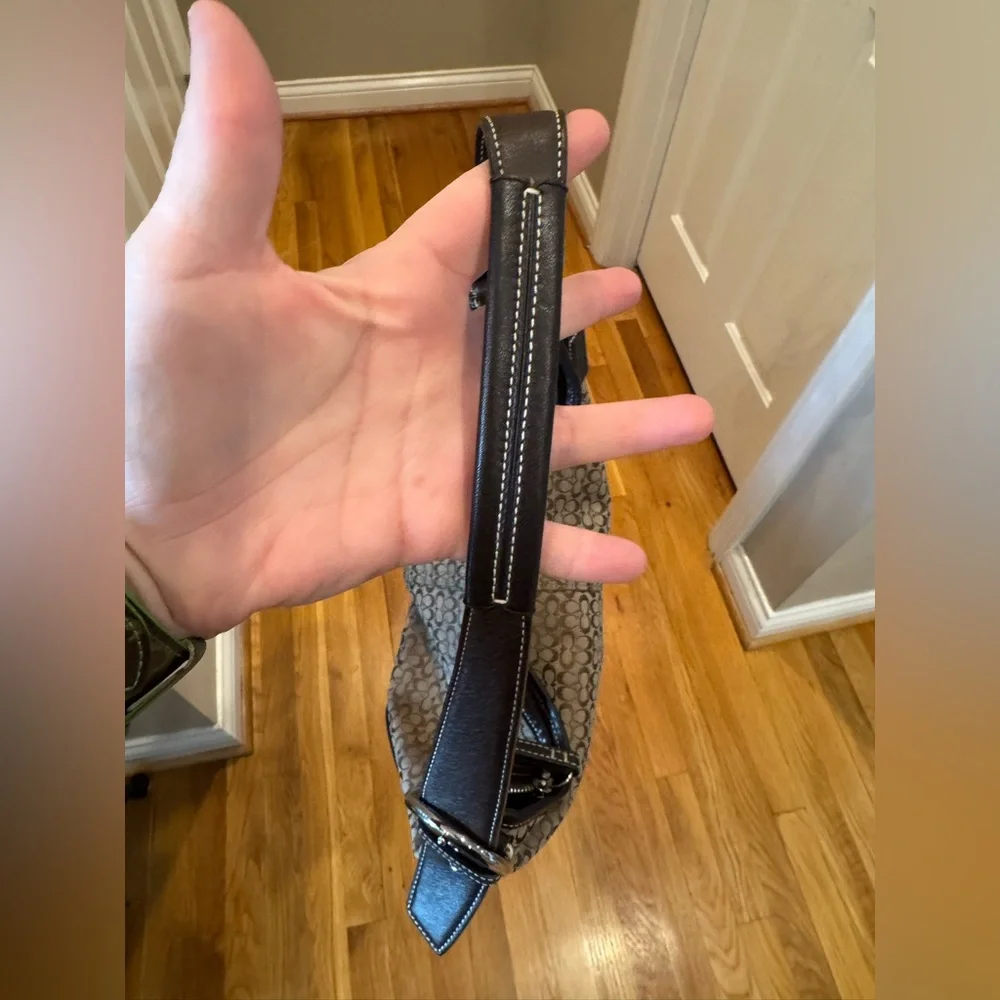 Coach - Vintage SoHo Hobo - 2003 #6026 - EXCELLENT CONDITION - Medium Size - Picture 6 of 13